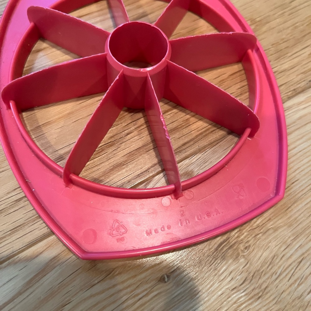 LAST CALL BEFORE DONATING!! Tupperware kitchen gadgets - Picture 6 of 12